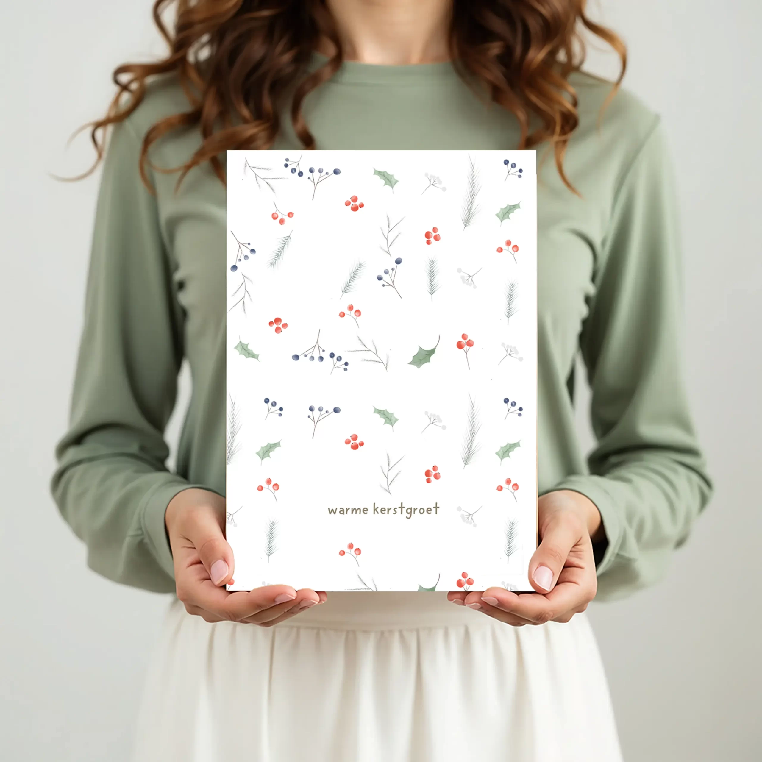 kerstkaart met tekst Warme Kerstgroet in hand, BIO TOP-papier