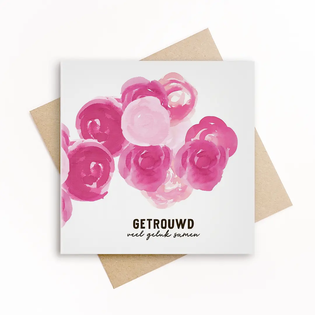 Wenskaart met roze geschilderde bloemen en de tekst “Getrouwd – veel geluk samen”