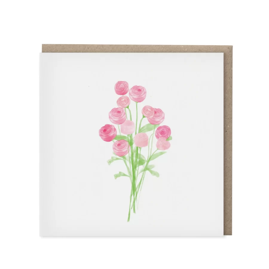 Vierkante wenskaart met een aquarel geschilderd bosje ranonkels in zachte roze tinten met groene steeltjes op een witte achtergrond, met kraft envelop op de achtergrond